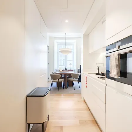 Ando Living - Santa Justa 79 House 4*