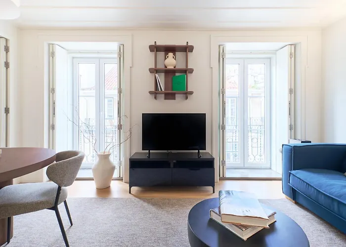 Апарт-отель Ando Living - Santa Justa 79 House Лиссабон