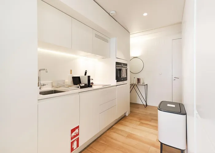 Ando Living - Santa Justa 79 House Апарт-отель