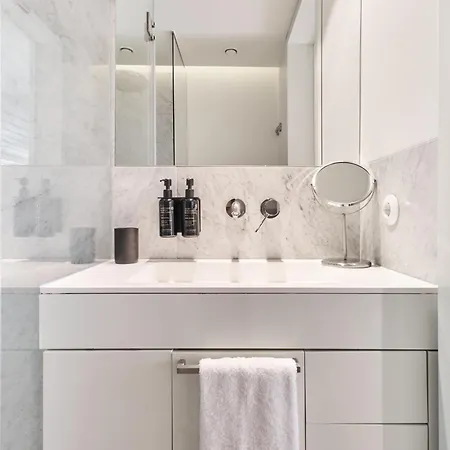 Lejlighedshotel Ando Living - Santa Justa 79 House 4*