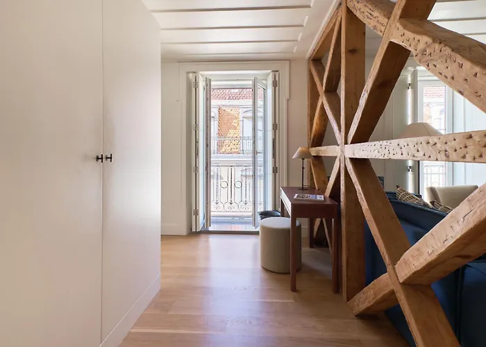 Ando Living - Santa Justa 79 House Aparthotel Lisbona