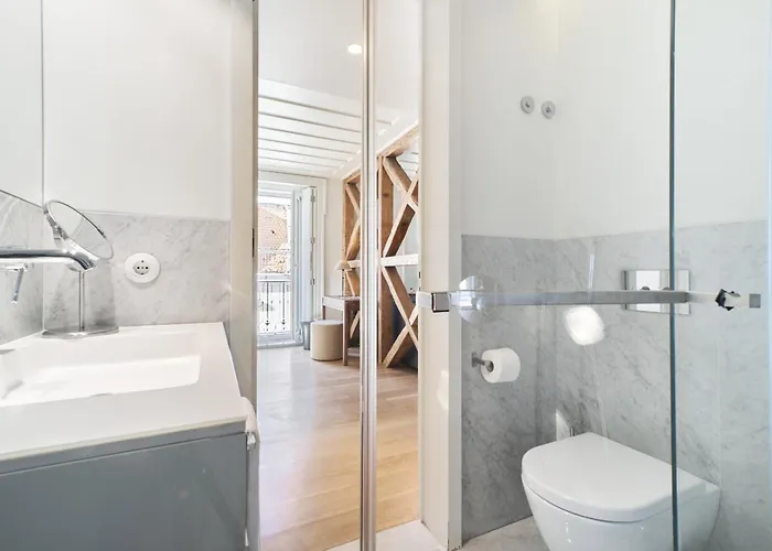 Ando Living - Santa Justa 79 House