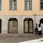 Ando Living - Santa Justa 79 House 4* リスボン