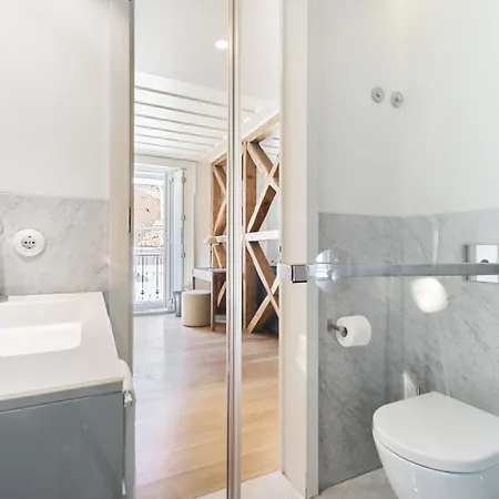 Ando Living - Santa Justa 79 House